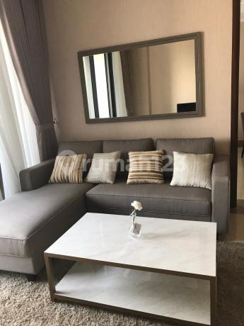 Furnished 1 bedroom district apartment senopati for rent 
