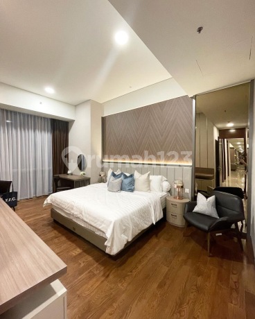 Furnished 3 Bedrooms Capital Residence Scbd For Sale