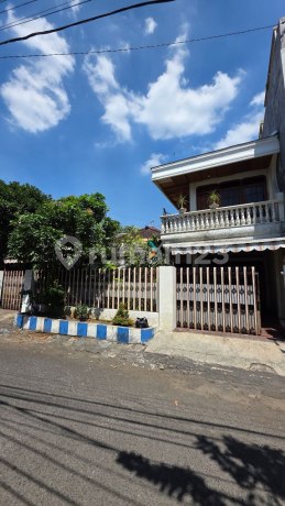 Rumah Siap Huni di Area Jalan Tata Surya, Tlogomas Malang