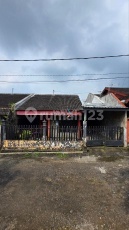 Rumah di Raya Oro Oro Ombo, Perumahan Batu Permai, Batu Rumah di Raya Oro Oro Ombo, Perumahan Batu Permai, Batu