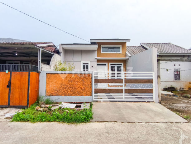 Strategic House Ready for KPR 10 Minutes to Metropolitan Mall Cibubur J33129