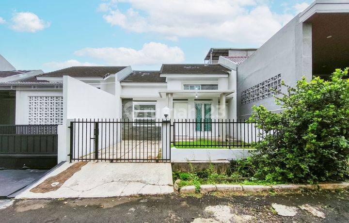 Rumah SHM Luas 15 menit ke Cibinong City Mall Dibantu KPR J30597