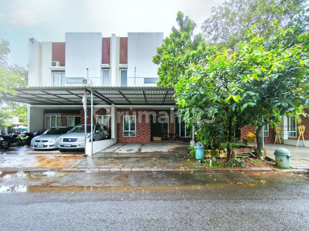 House 10 Minutes to Metropolitan Mall Cibubur SHM South Facing J-24741 House 10 Minutes to Metropolitan Mall Cibubur SHM South Facing J-24741