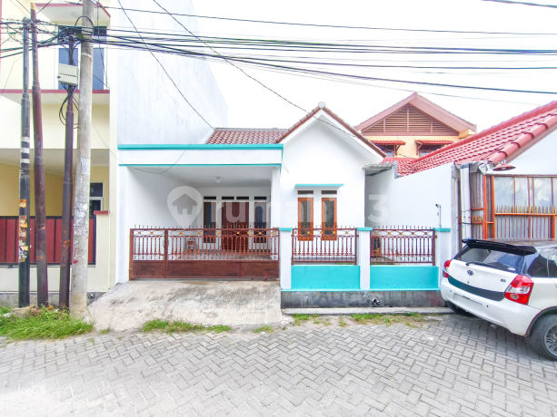 Rumah 15 Mnt ke Mandaya Royal Hospital LT 102 Siap Huni Dibantu KPR J32463
