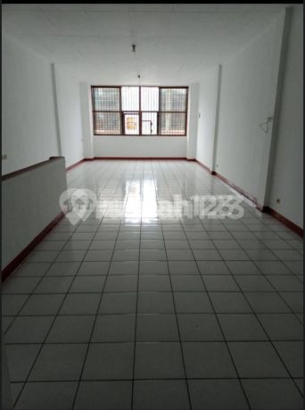Shop House for Sale at Plaza Taman Cibodas, Tangerang