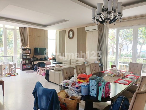 Rumah Nyaman Di Springhill Golf Residence Kemayoran Jakarta