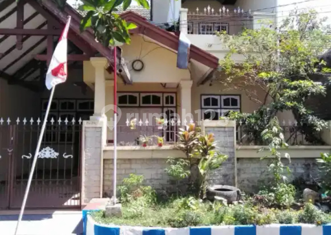 Dijual Rumah Bagus Murah 2 Lantai di Taman Candiloka Sidoarjo