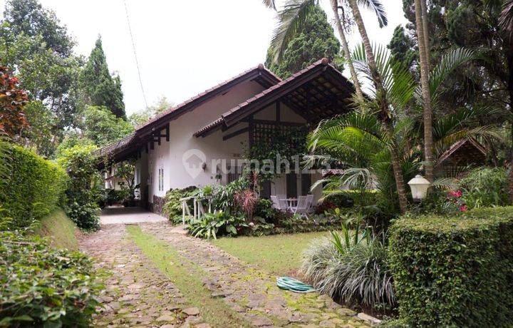 Villa Grand Trawas 3kt 1 Lantai Harga 1m An