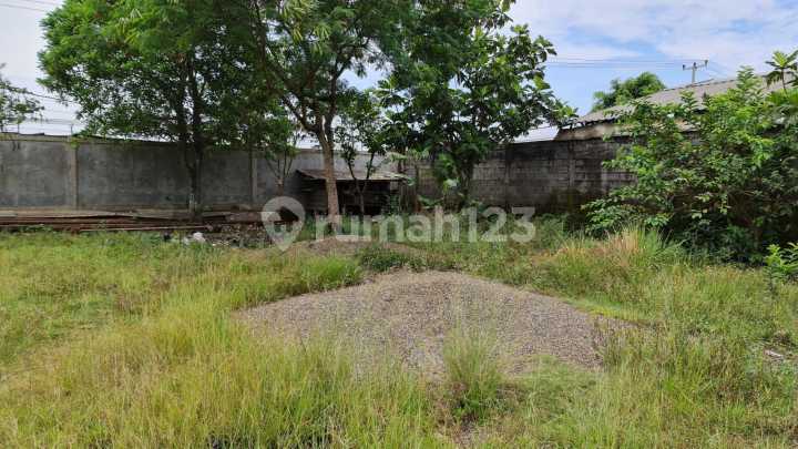 Gudang Butuh Minim Renovasi 400 m2 SHM Summarecon Bandung, Bandung jl Raya Sapan