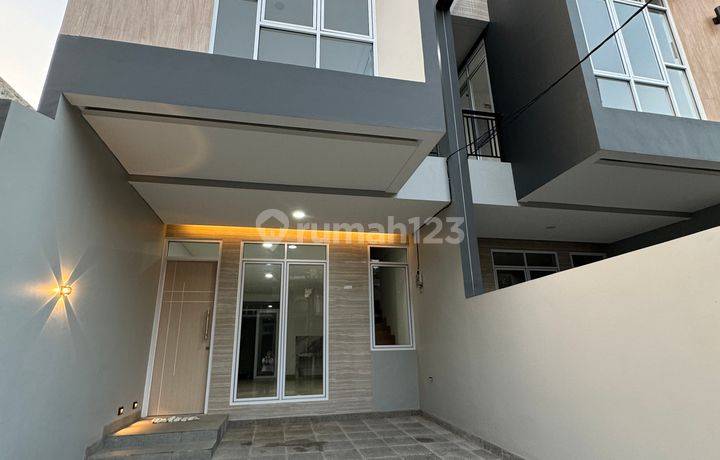 Rumah Baru 3lt Modern Minimalis Duri Kepa Jakarta Barat