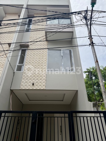 New 3-Story House 1.89m Duri Kepa Near Tanjung Duren West Jakarta New 3-Story House 1.89m Duri Kepa Near Tanjung Duren West Jakarta
