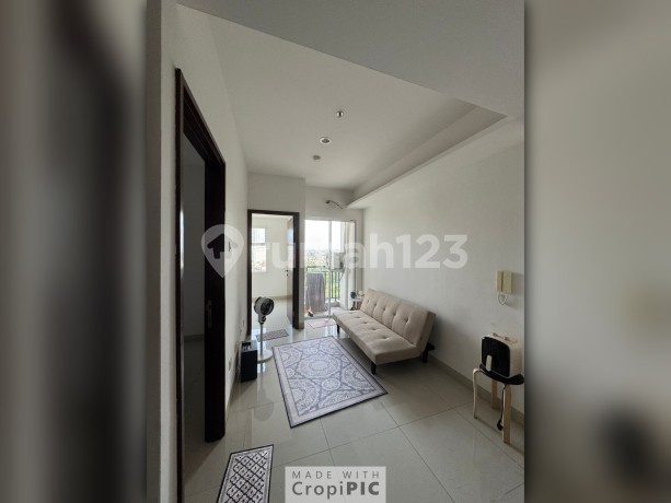 Disewakan Apartemen Thamrin District 2Br - View Kolam, Furnished, Bekasi Selatan