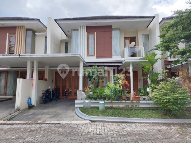 Bale Mulia Residence.
