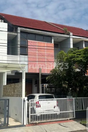 Rumah Siap Huni Komplek Puri Dago
