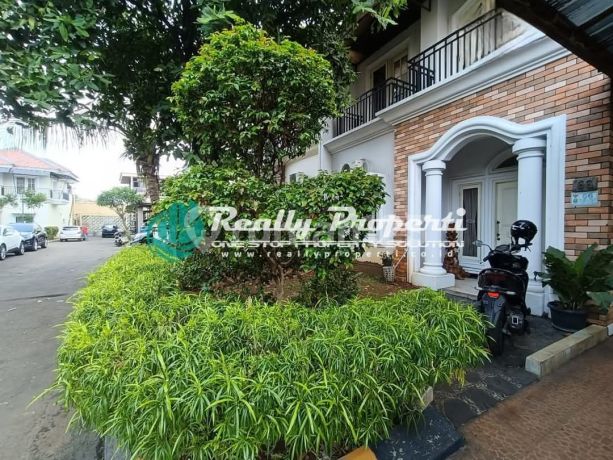 Disewakan Rumah Dalam Cluster 2 Lantai,Di Jatiwaringin Mansion Pondok Gede