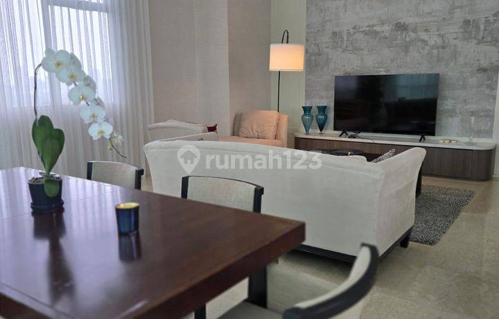 RENT 3 BEDROOMS PENTHOUSE KUNINGAN PLACE APARTMENT NEWLY RENOVATED FULLY FURNISHED