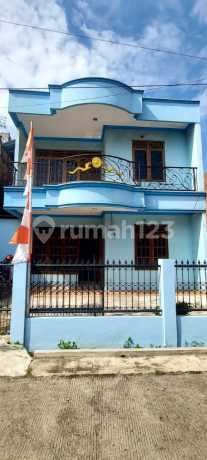 Dijual rumah  2 lantai  Di Per Villa Mas indah Bekasi Harga 1,3 M nego