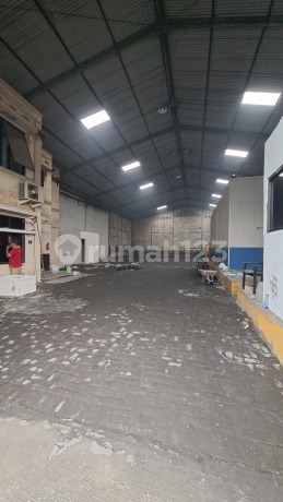 Gudang Angtropolis Bagus. Lokasi Strategis