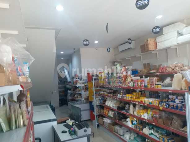 Ruko West park BSD dekat gerbang utama seberang vanya park