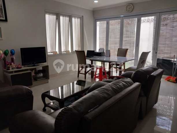 Jual Cluster Oleaster Gading Serpong posisi Hoek dan rapi