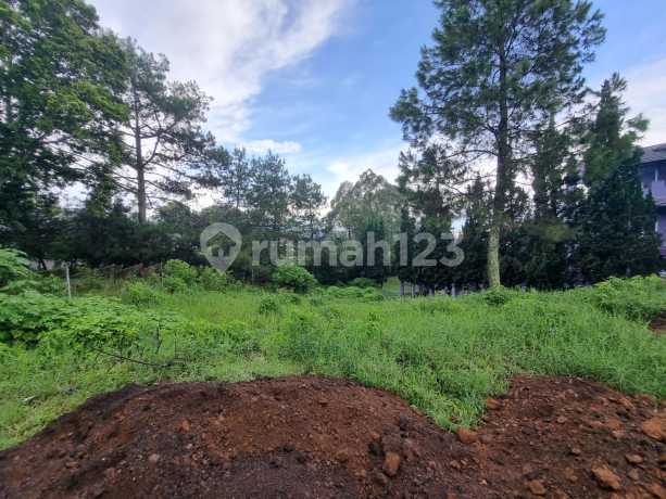 Tanah Kavling Luas di Villa Istana Bunga , Lembang