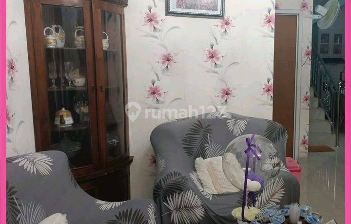 Dijual Rumah Di Trevista Residence Ciputat. Lt 91m2. Lb 124m2.