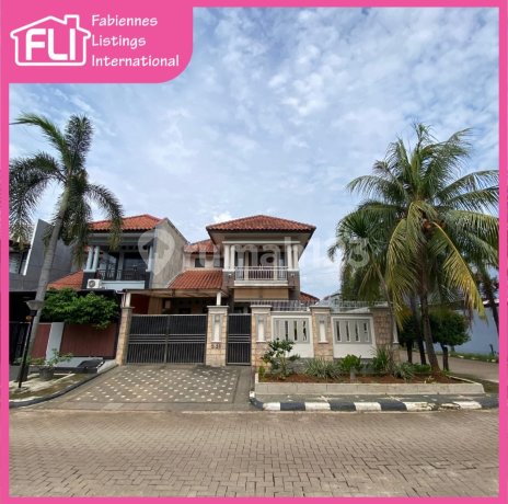 Dijual Runah Siap Huni Hoek di Puri Depok Mas. SHM. Murah. Dijual Runah Siap Huni Hoek di Puri Depok Mas. SHM. Murah.