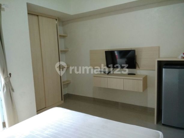 Apartemen Skyline Gading Serpong Studio Furnished, Balkon, Lantai 15, View City Apartemen Skyline Gading Serpong Studio Furnished, Balkon, Lantai 15, View City