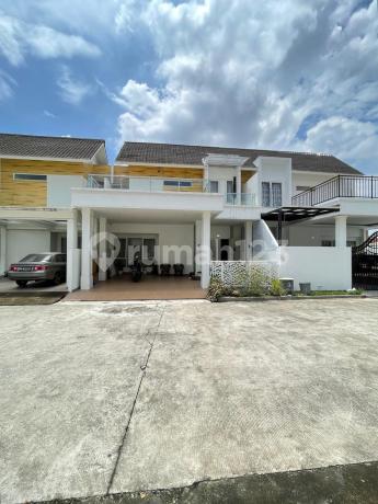 Dijual Rumah Mewah Full Furnished di Halton Place dekat Amplas Dijual Rumah Mewah Full Furnished di Halton Place dekat Amplas