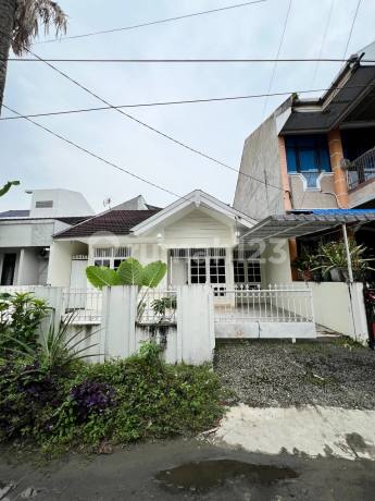 Dijual Rumah Cantik Di Komplek Tasbih 1 Siap Huni