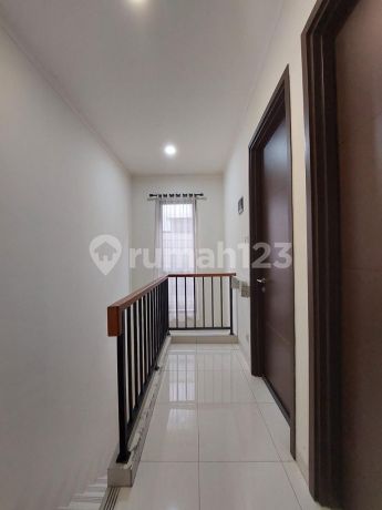 Rumah Bagus Siap Huni di Bintaro - Graha Raya Rumah Bagus Siap Huni di Bintaro - Graha Raya