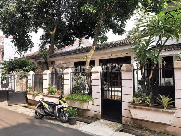 Kost Bintaro Jaya Dekat Kampus Stan Dan Stasiun Krl Pondok Ranji Parkir Luas