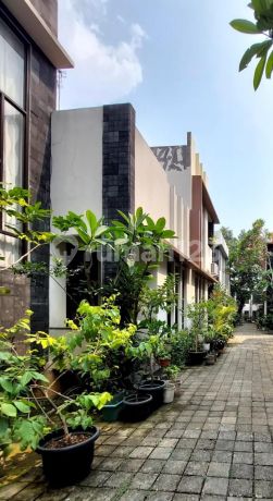 Dijual Rumah Bagus Siap Huni Di Cilandak Jakarta Selatan Dekat Stasiun Mrt Dan Rs Fatmawati Dijual Rumah Bagus Siap Huni Di Cilandak Jakarta Selatan Dekat Stasiun Mrt Dan Rs Fatmawati