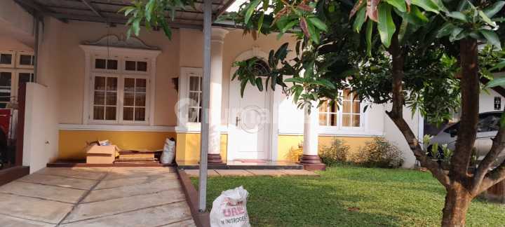 Rumah Bagus Siap Huni di Taman Chrysant Bsd City **