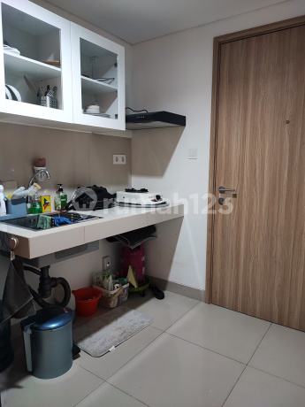 Turun Harga! Apartemen Embarcadero Bintaro, 1 BR, Furnished, Tower Eastern, Lantai Rendah