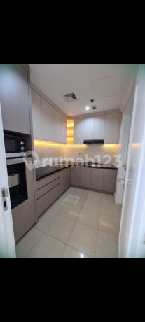 Dijual apartment pantai mutiara tower damar 3 kamar luas 150m2 full furnished rapih 