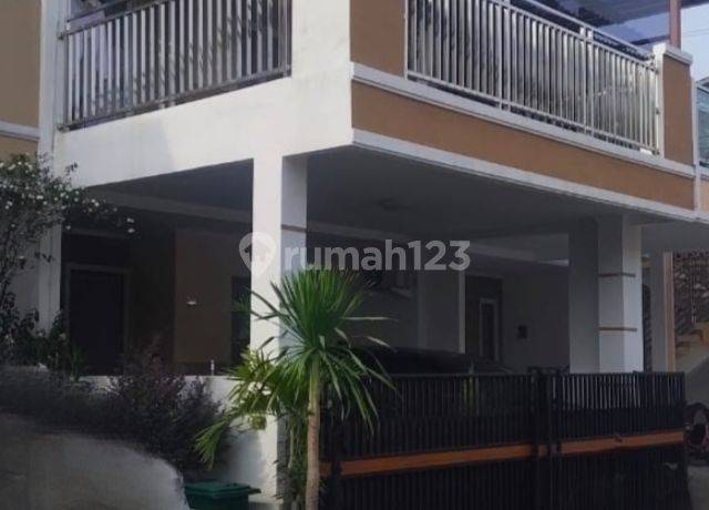 Dijual Rumah 2 Lantai Semi Furnished Ada Kolam Renang Di Sakura Regency 3 Jatimulya Bekasi