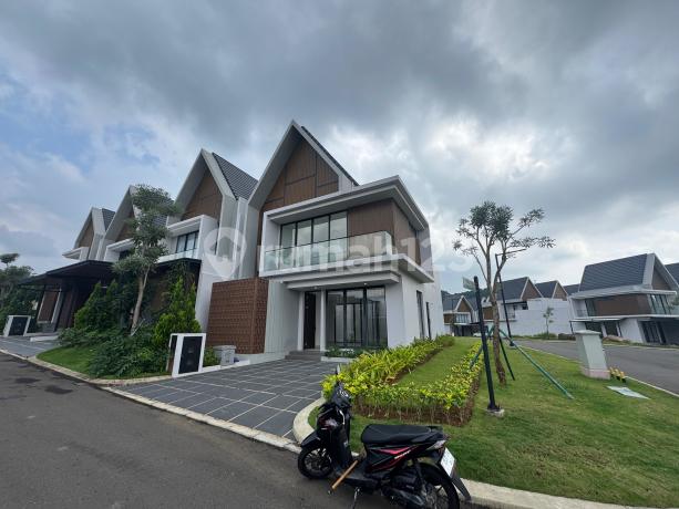 For Sale: 2-Story House Ready to Occupied, Flood-Free with Mountain Views at Summarecon Bogor!