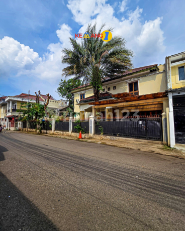 Rumah 2 Lantai di Cipete Utara Kebayoran Baru Lokasi Strategis