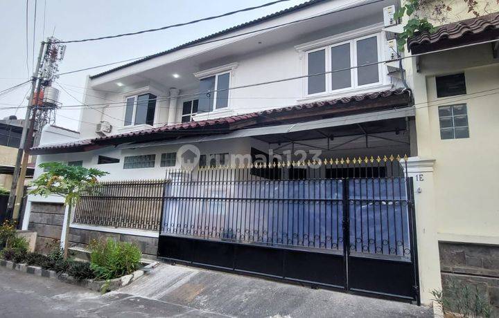 Rumah Dalam Komplek Kijang Kencana Kemanggisan Jakarta Barat Shm