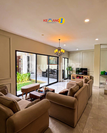 Rumah 2 Lantai di Pekayon Ampera Kemang Jakarta Selatan SHM Rumah 2 Lantai di Pekayon Ampera Kemang Jakarta Selatan SHM