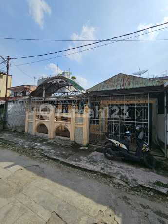 Jalan Deli Indah 6 Dekat Sekolah Sutomo 2 Jalan Deli Indah 6 Dekat Sekolah Sutomo 2