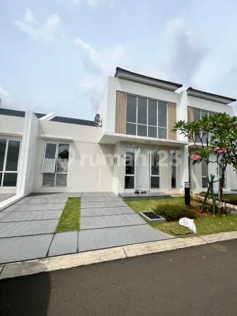 Dijual rugi Rumah Paramount Petals Cluster Aster 3 no 9