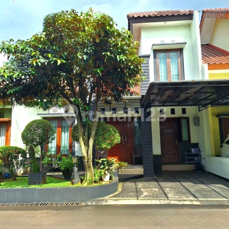 Beautiful, facing the park, Griya Sukma Residence House Depok Sukmajaya