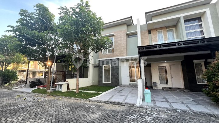 Rumah Puri Indah Ketintang, Surabaya Dekat Polda, Royal Plaza Rumah Puri Indah Ketintang, Surabaya Dekat Polda, Royal Plaza