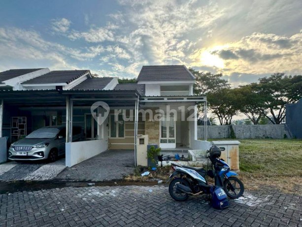 Jual Rugi Rumah Grand Sunrise Menganti Cluster Explanade