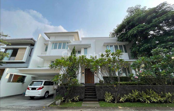Rumah Mewah di Kebayoran Symphony Bintaro Jaya Tangerang Selatan Hoek Fully Furnished 