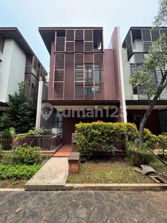 Rumah WHELFORD BSD Greenwich Park 3 Lantai Super Rapi Rumah WHELFORD BSD Greenwich Park 3 Lantai Super Rapi