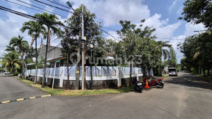 Rumah Bagus Puri Indah Lokasi Strategis