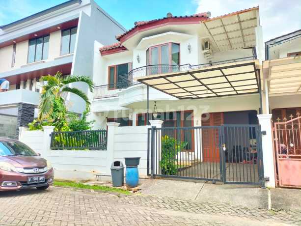 Rumah 2 Lantai Siap Huni dengan Kt 5+1 dan Km 3+1 Hunian Nyaman dan Asri @Rempoa. Rumah 2 Lantai Siap Huni dengan Kt 5+1 dan Km 3+1 Hunian Nyaman dan Asri @Rempoa.